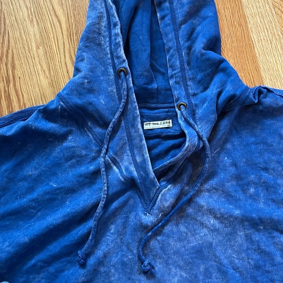 We The Free Graham Poncho Hoodie Size Medium NWT - Picture 9 of 12